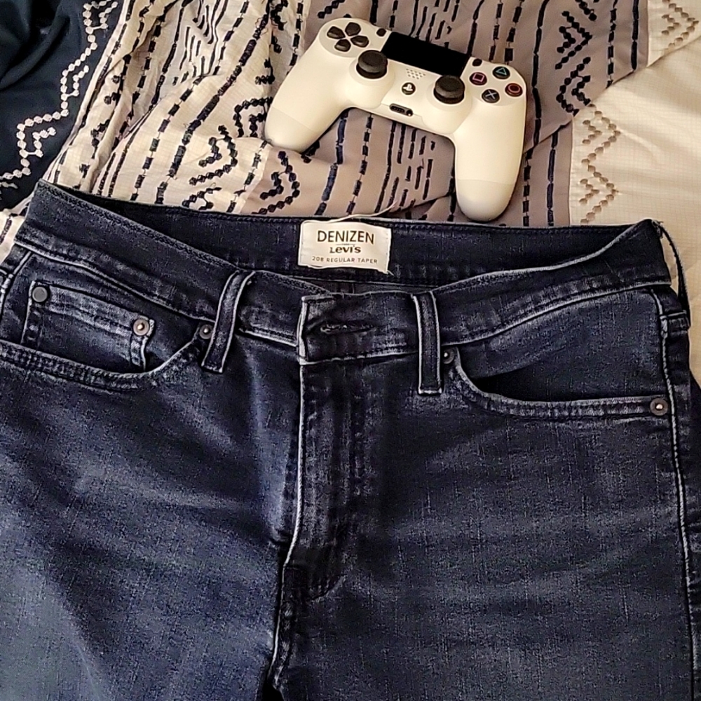 LEVI's Denizen 208 Regular Taper